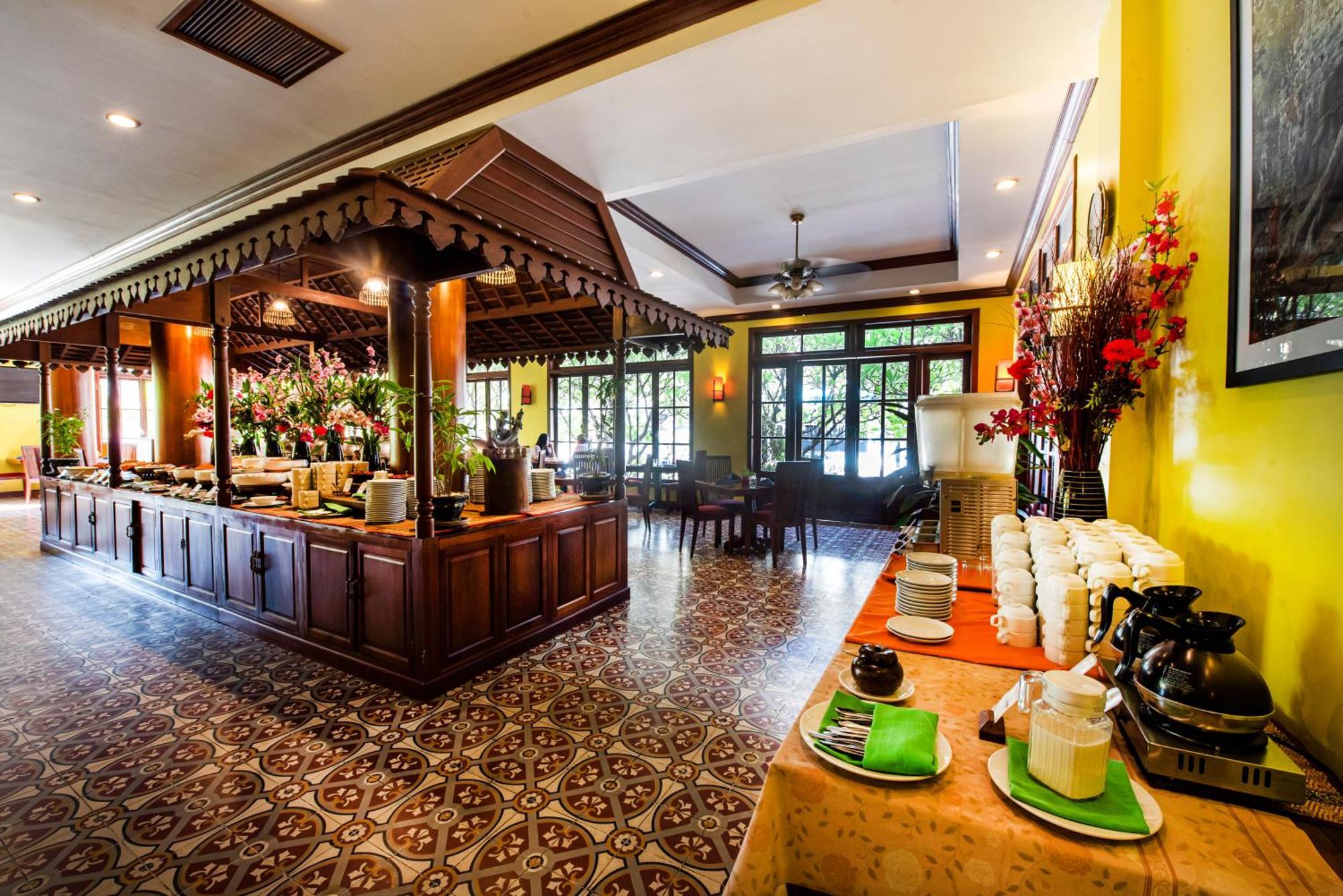 סיאם ריפ The Suite By Royal Crown Hotel מראה חיצוני תמונה