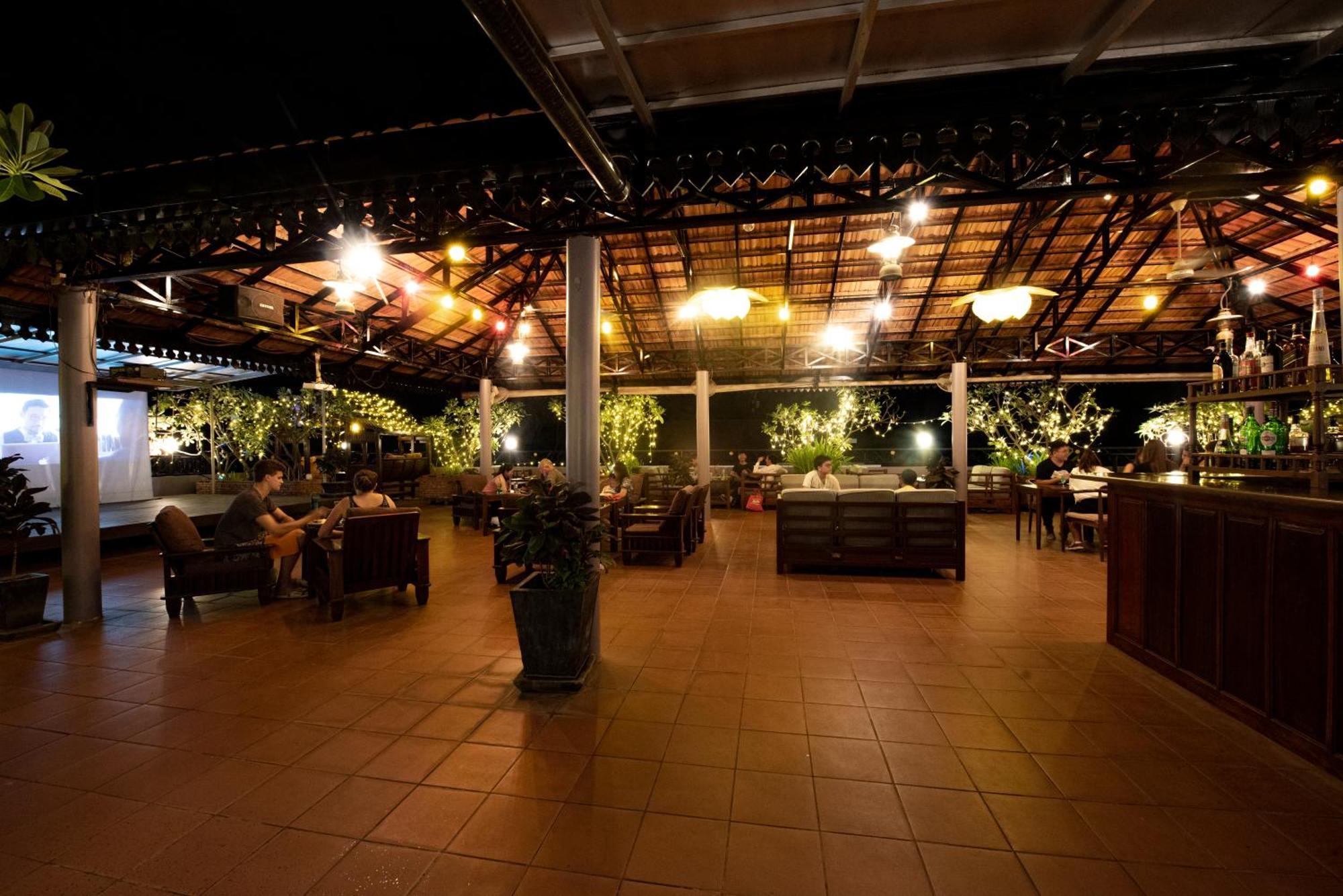 סיאם ריפ The Suite By Royal Crown Hotel מראה חיצוני תמונה